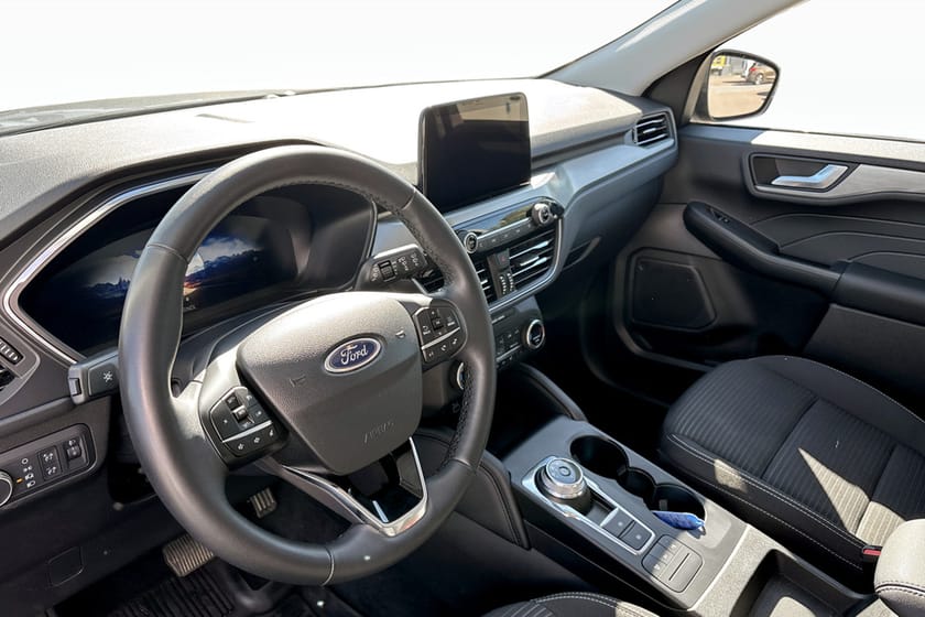 Bild 5 av Ford Kuga Plug-In Hybrid E-CVT, 225hk
