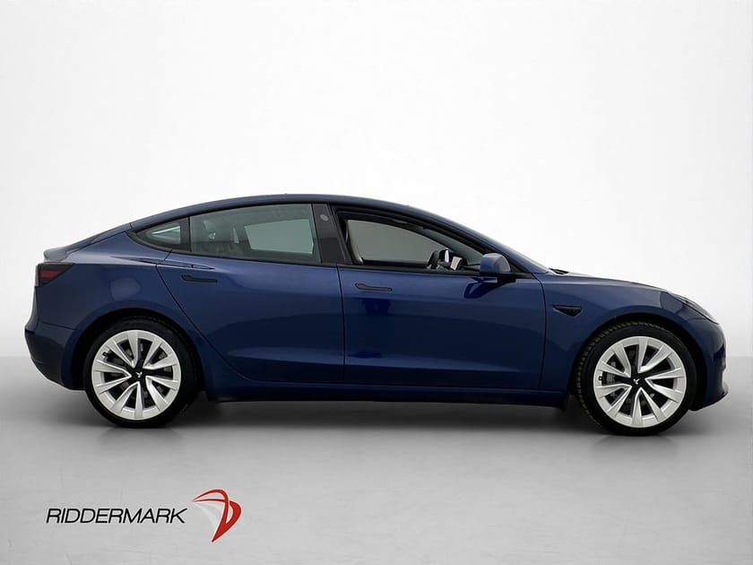 Bild 5 av Tesla Model 3 Long Range AWD Autopilot Dragkrok Svensksåld