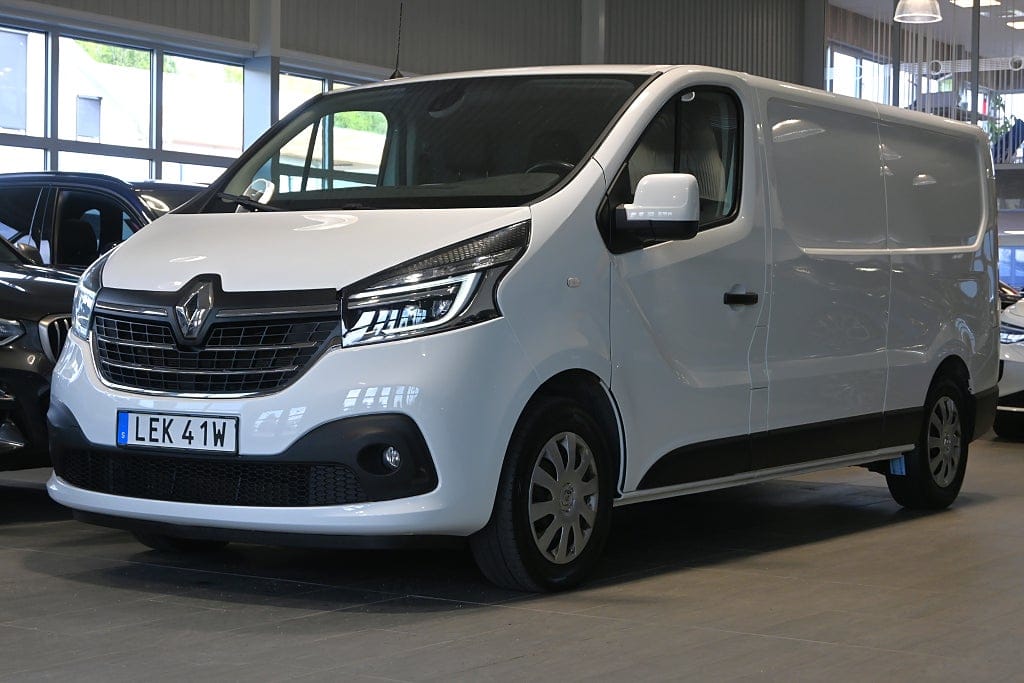 Renault Trafic 145 л.с.