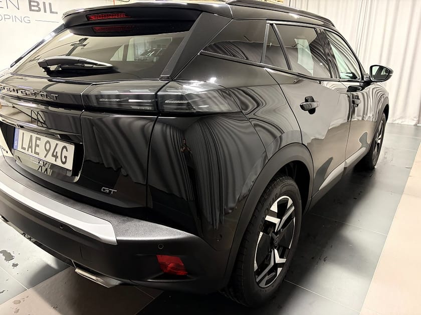 Bild 4 av Peugeot 2008 GT PT 130 AUT8 Inkl. Vinterhjul