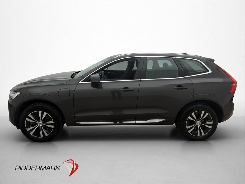 Bild 4 av Volvo XC60 Recharge T6 AWD Core Värm Drag Pano Kamera BLIS