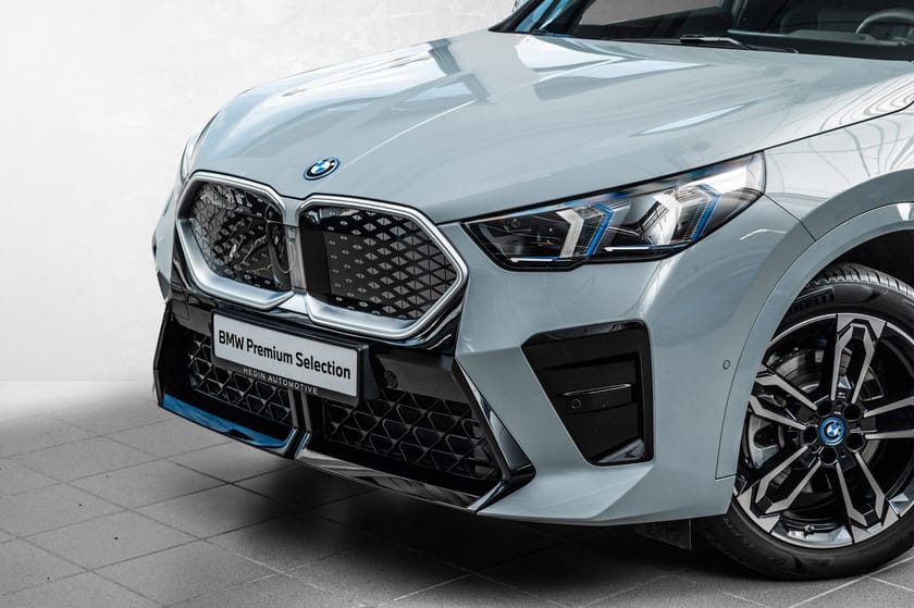 Bilde 2 av BMW iX2 xDrive30 Fully Charged Premium E.(K)