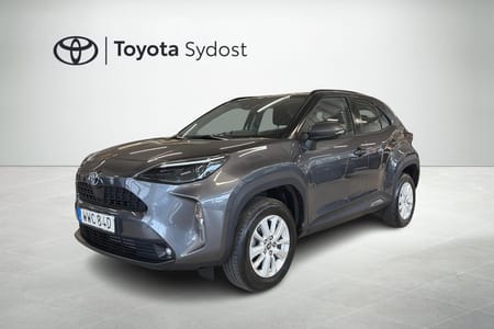 Toyota Yaris Cross Hybrid 1,5 Active Takreling 115 hk