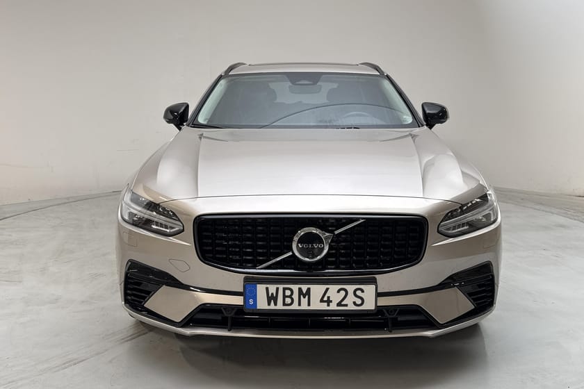 Bild 5 av Volvo V90 T8 AWD Recharge 455hk Ultra Dark Panorama H/K