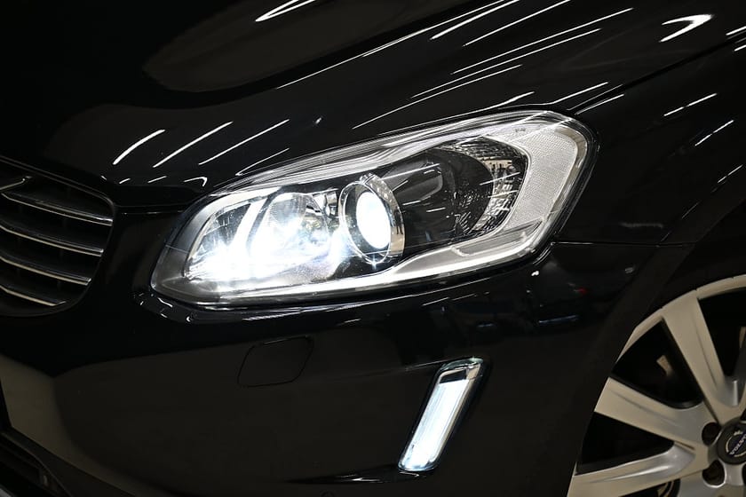 Bild 4 av Volvo XC60 D4 AWD 181HK OceanRace|BE-Pro|Pano|VOC|Drag|Värmare