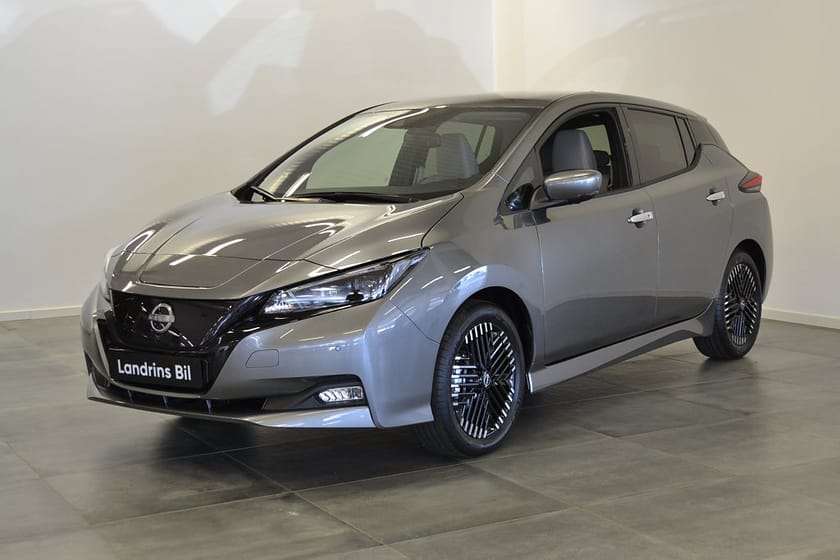 Bild 1 av Nissan Leaf N-Connecta 40 kwh 360°Kam V-Hjul Värmepump