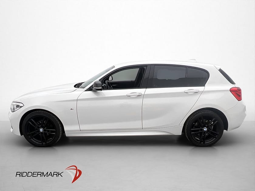 Bild 4 av BMW 120d xDrive 120 M Sport Sportstolar P-Sensorer Keyless LED