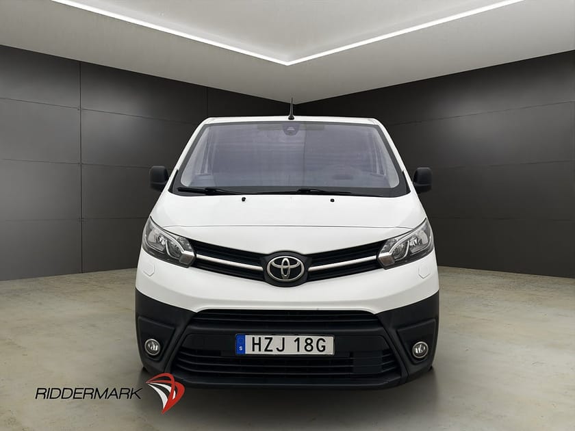 Bild 5 av Toyota Proace L3 Ny-Kamrem Värm PDC Drag 2xDörrar HUD Moms