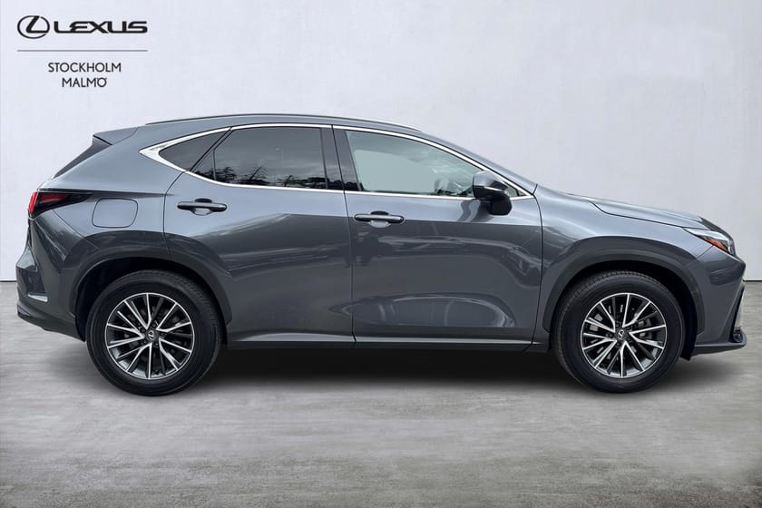 Bild 4 av Lexus NX 450h+ Executive Teknikpaket AWD 309hk P-Värm 360° HUD Keyless Navi