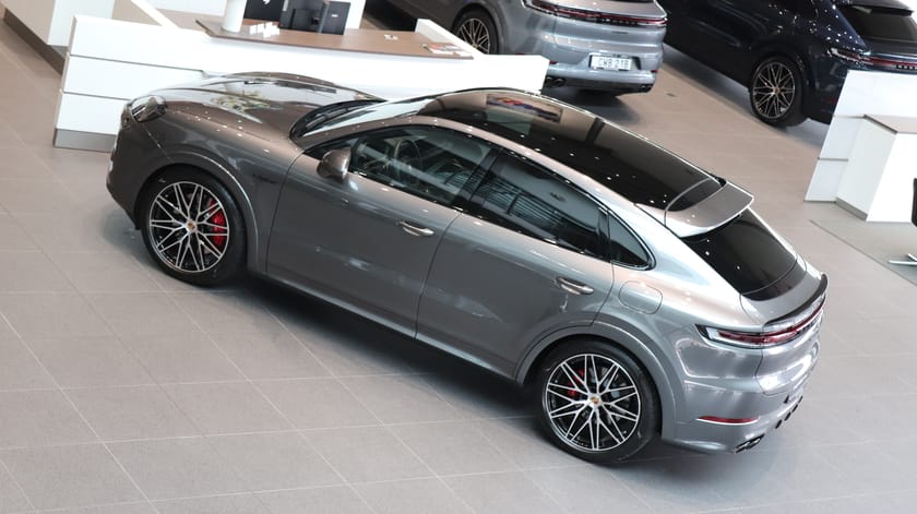 Bild 5 av Porsche Cayenne S E-Hybrid Coupé Black Edition Ränta 2,95%