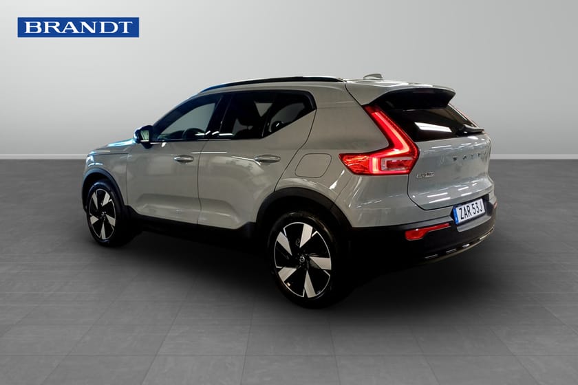 Bild 2 av Volvo EX40 Single Motor Extended Range R Plus Edt