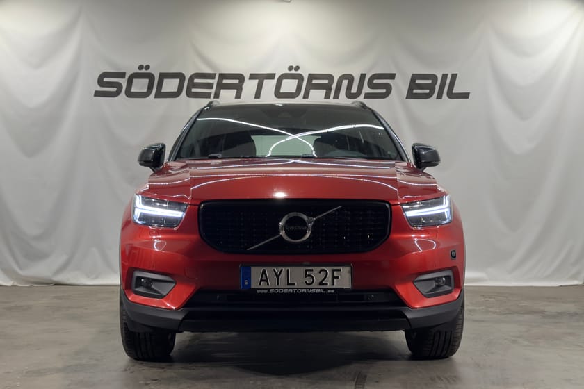 Bild 4 av Volvo XC40 T4 AWD R-DESIGN KAMERA ELSTOL VOC CARPLAY