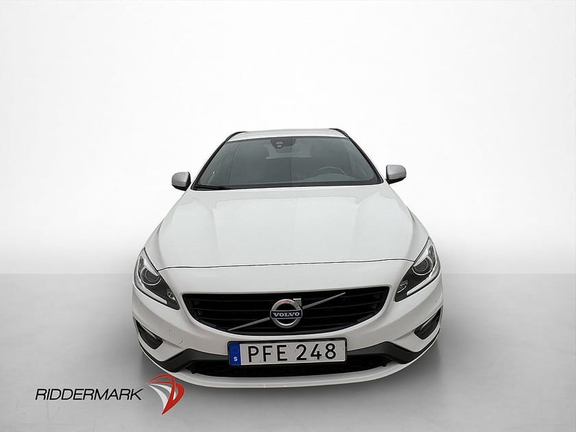 Bild 2 av Volvo V60 D2 R-Design Värmare P-Sensorer Halvskinn Rattvärme