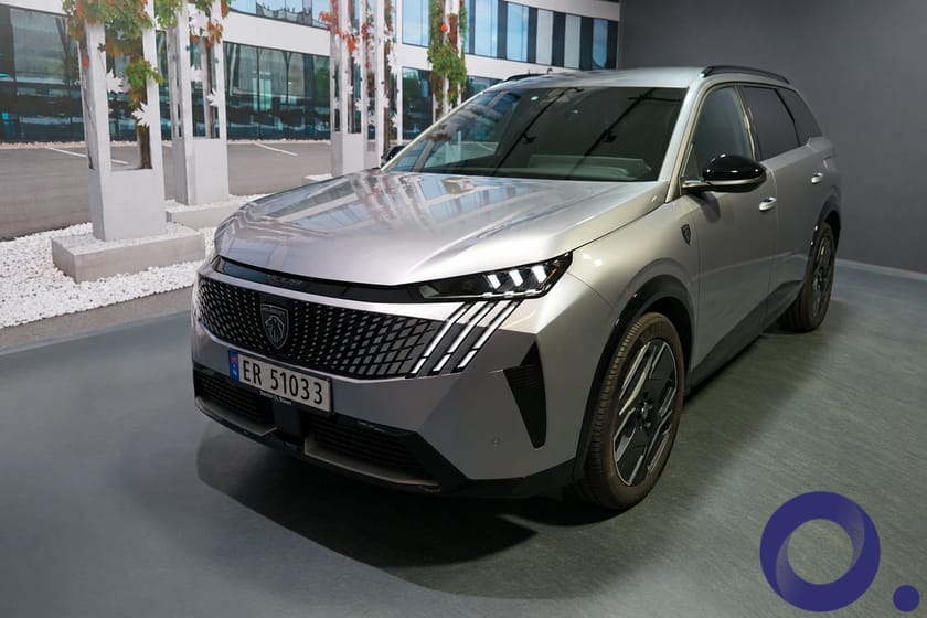 Bilde 5 av Peugeot E-5008 Dual Motor