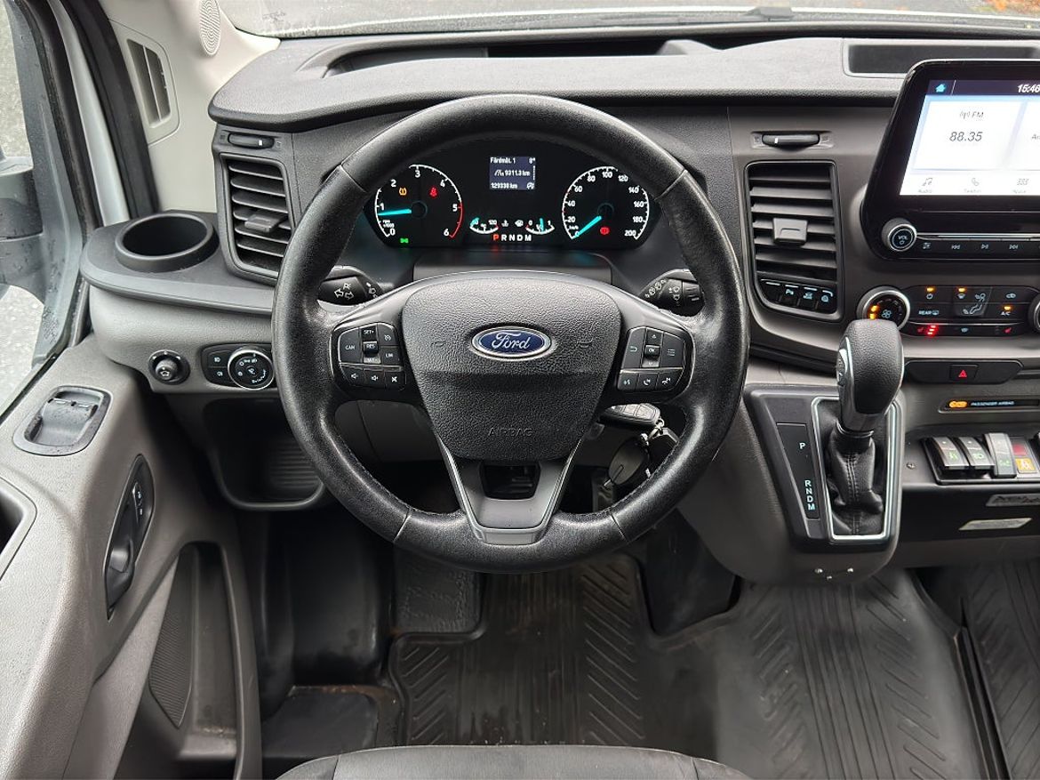 Ford Transit 350 Kombi, bild 11 av 22