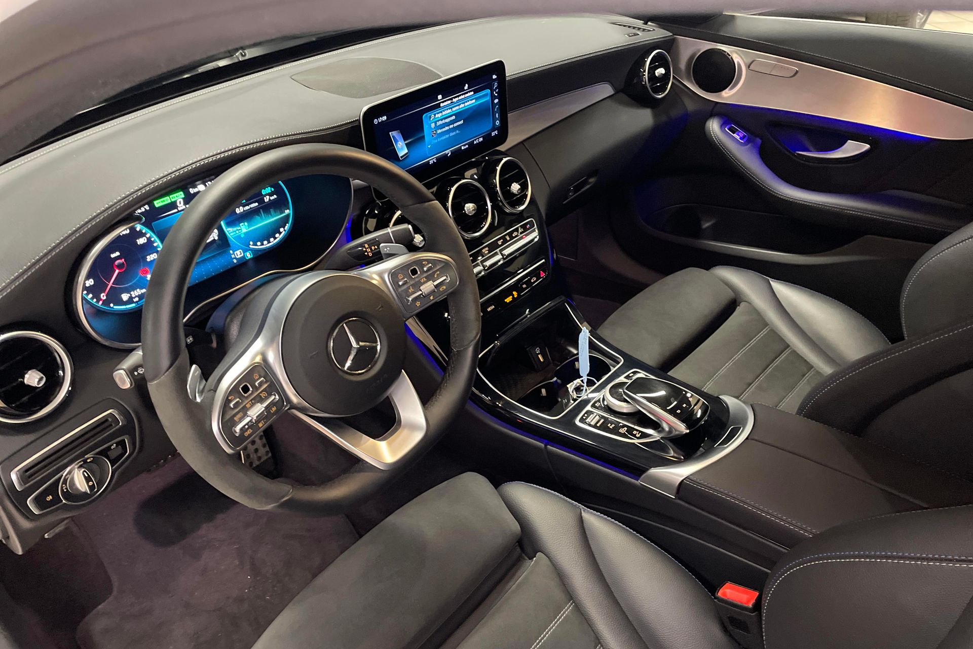 Mercedes-Benz C 2021, bild 7/10
