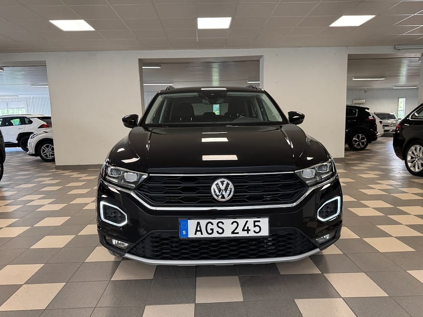 Bild 2 av Volkswagen T-Roc 2.0 TSI 4M Automat Cockpit Parkassist Led Dragkrok