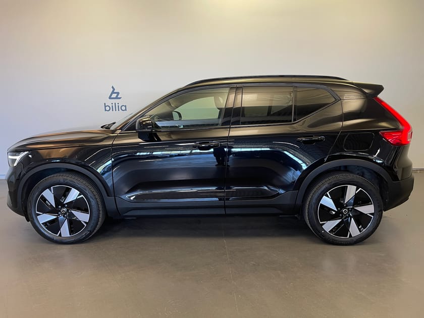 Bild 2 av Volvo XC40 Recharge Extended Range Plus Edt / Dragkrok / Backkamera / Navigation /