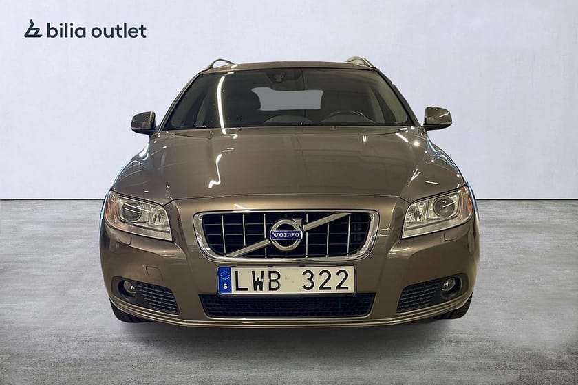 Bild 3 av Volvo V70 T4F Summum / M-Värmare / Drag / Elstol / Skinn