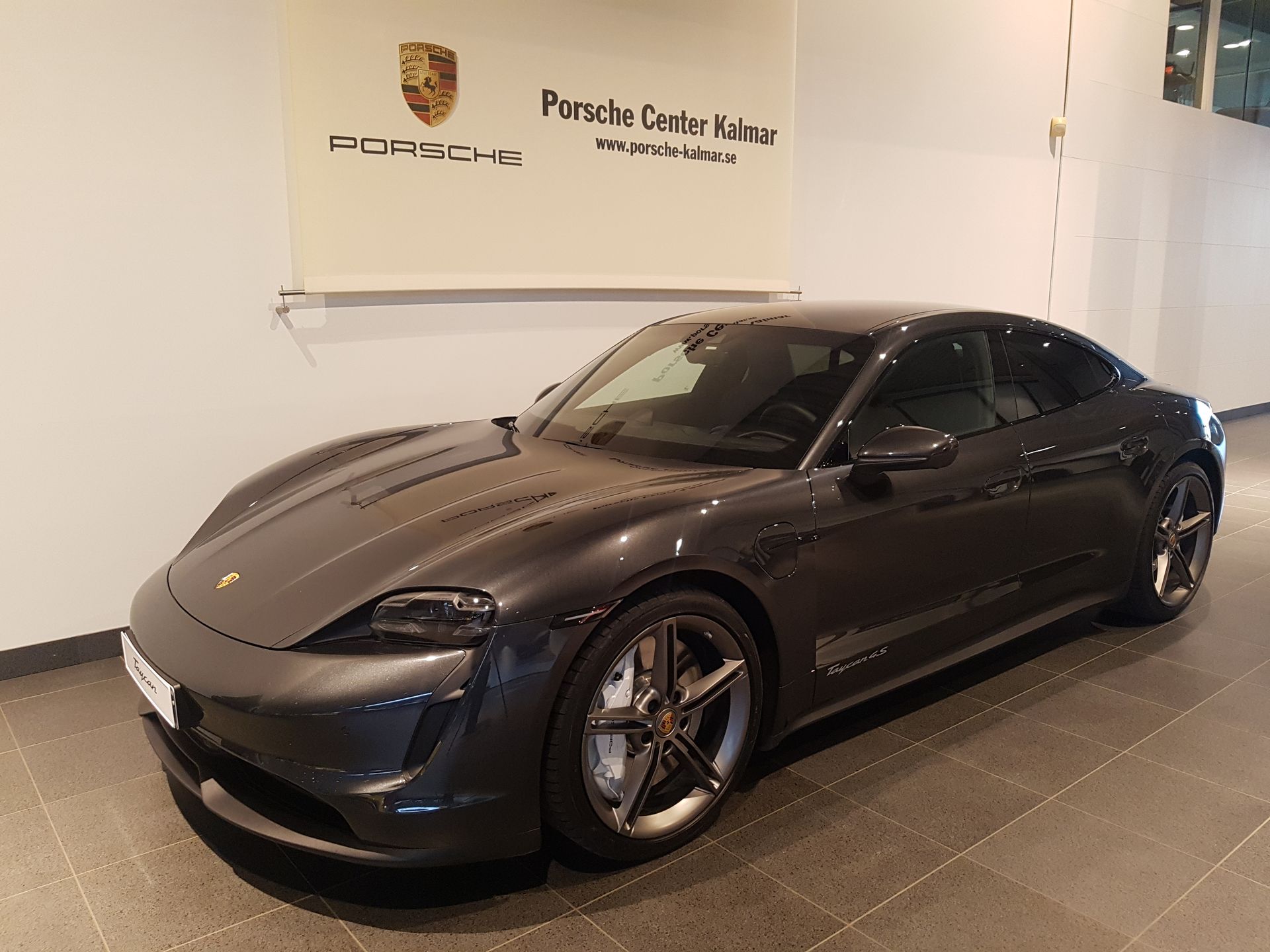 Porsche Taycan 4S 2023, bild 2/10