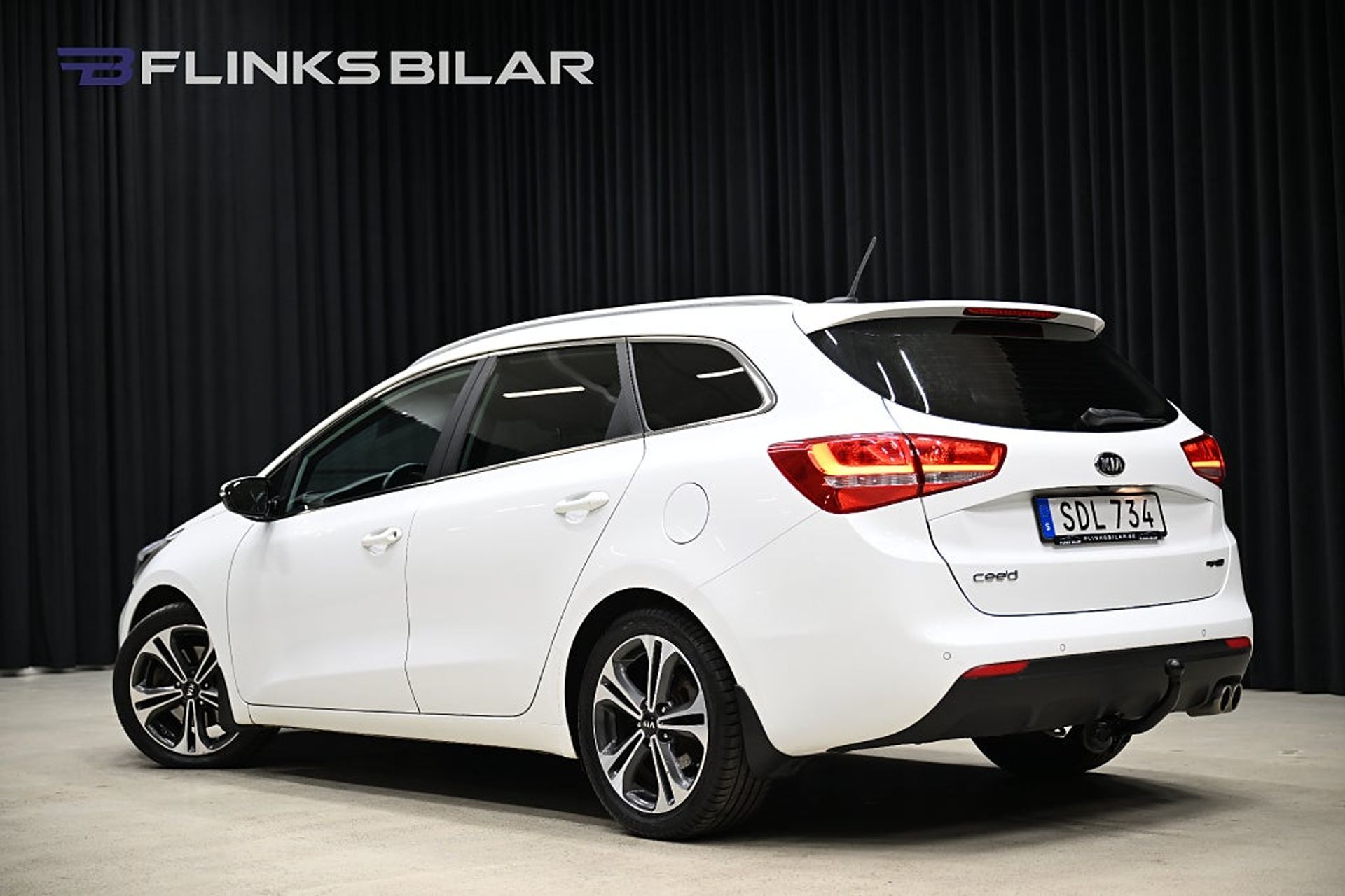Kia Ceed 1.6 CRDi GT-Line Kombi 2016, bild 6/10