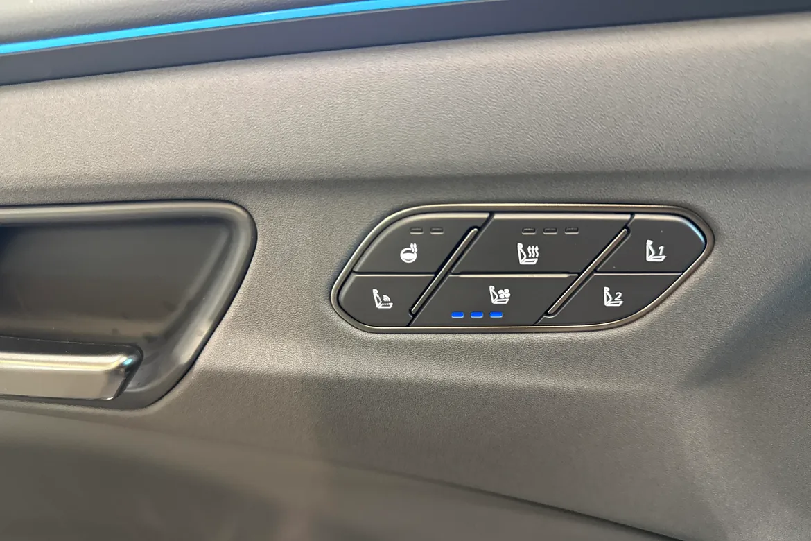 picture of a car