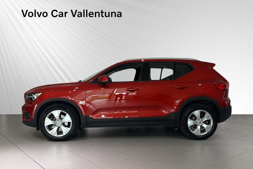 Bild 3 av Volvo XC40 B4 AWD Bensin Momentum Advanced SE