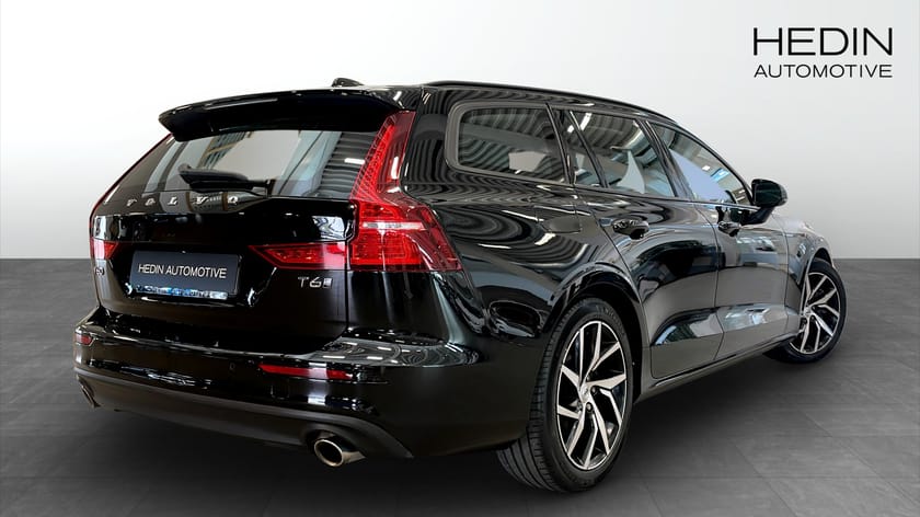 Bild 2 av Volvo V60 T6 Twin Engine Momentum