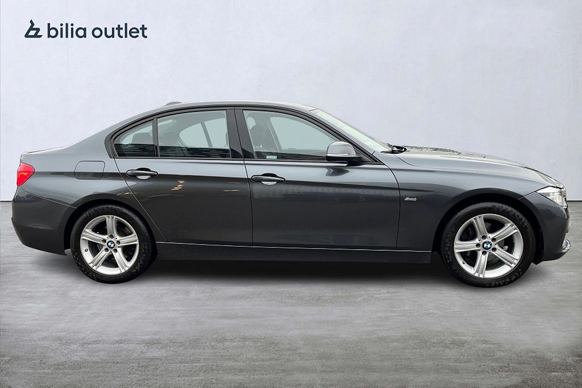 BMW 320i Sport Line 2017, bild 7/10