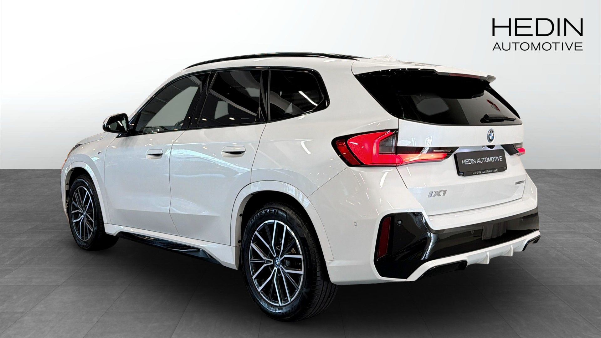 BMW X1 iX1 xDrive30 2023, bild 2/10