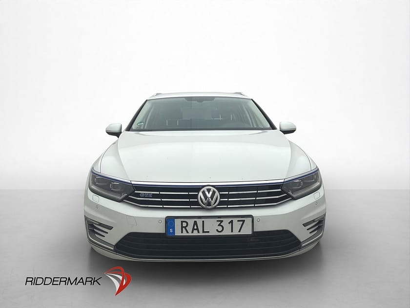 Bild 2 av Volkswagen Passat Variant GTE 1.4 TSI 218hk P-Värmare B-Kamera Drag