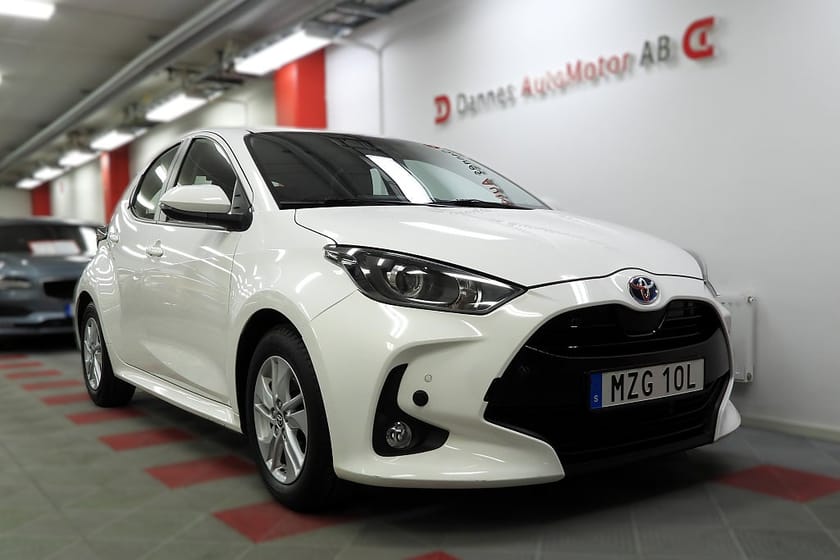 Bild 4 av Toyota Yaris Hybrid CVT Active Carplay Kamera SoV Hjul Carplay MoK