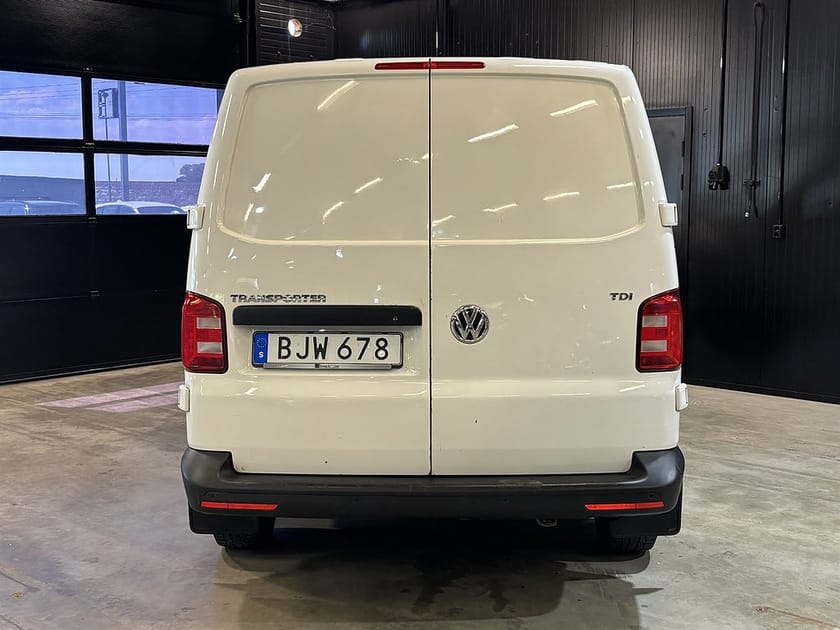 Bild 5 av Volkswagen Transporter T30 2.0 TDI BMT (102hk) Nyserv Nybes