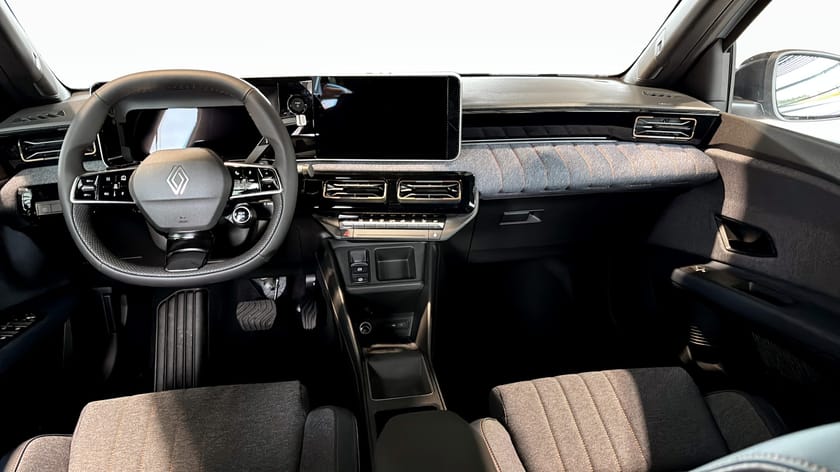 Bild 4 av Renault 4 E-Tech R4 TECHNO EV52 /Privatleasing från 3890 kr/mån