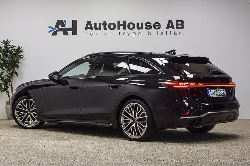 Bild 2 av Audi A5 Avant 2.0 TDI quattro S Line Tech Pro B&O Drag Värmare
