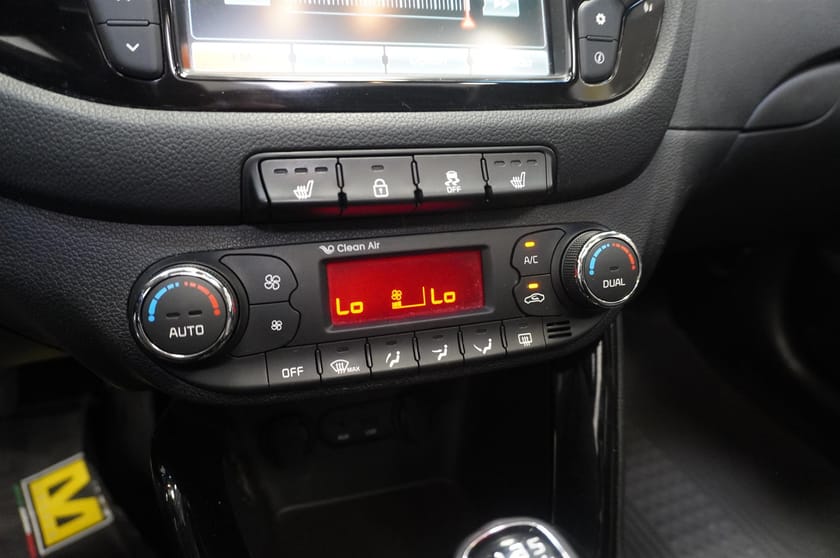 Bild 5 av Kia cee'd_sw SW Kombi 1.6 CRDi Special Edition 128 hk Drag Pano