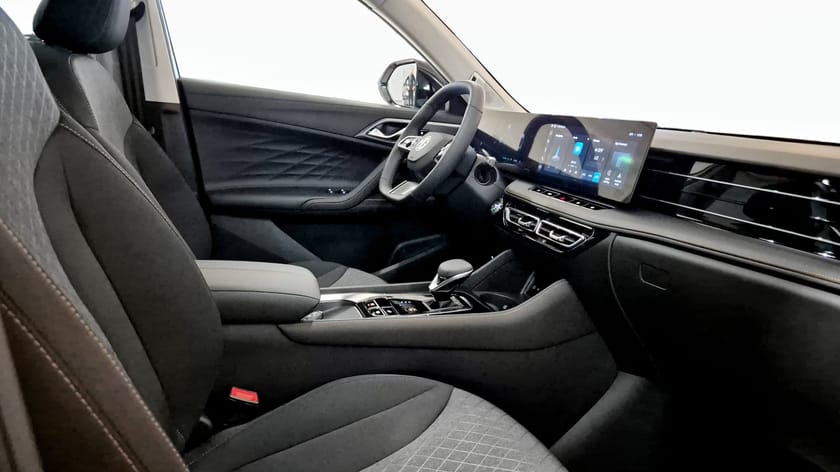 Bild 3 av MG HS PHEV
