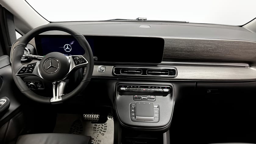 Bild 4 av Mercedes-Benz V 300d 4MATIC 3.2t