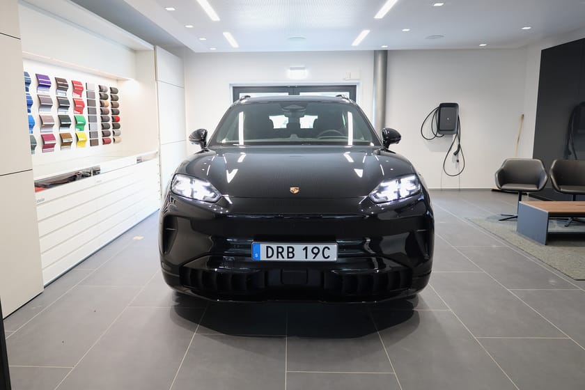 Bild 3 av Porsche Cayenne Electric 