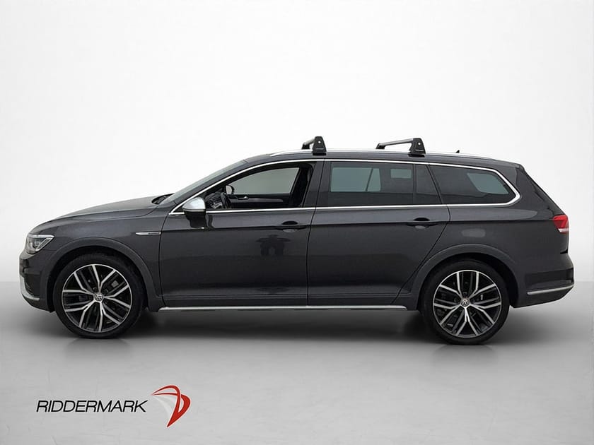 Bild 4 av Volkswagen Passat Alltrack 4M Cockpit Pano Värm Skinn Kamera