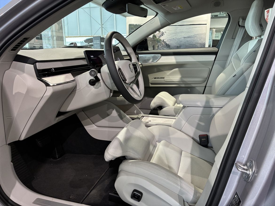 Bild 4 av 6 på bilen