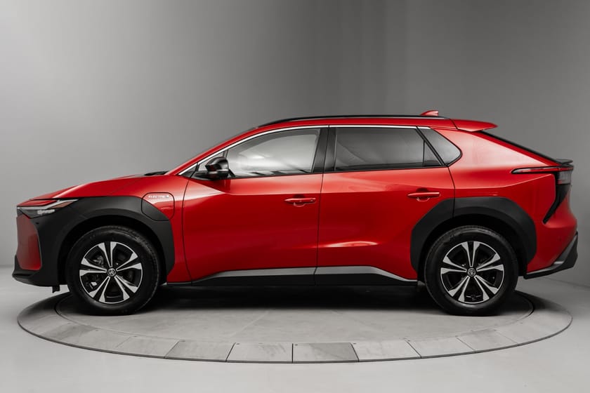 Bilde 2 av Toyota bZ4X AWD Executive