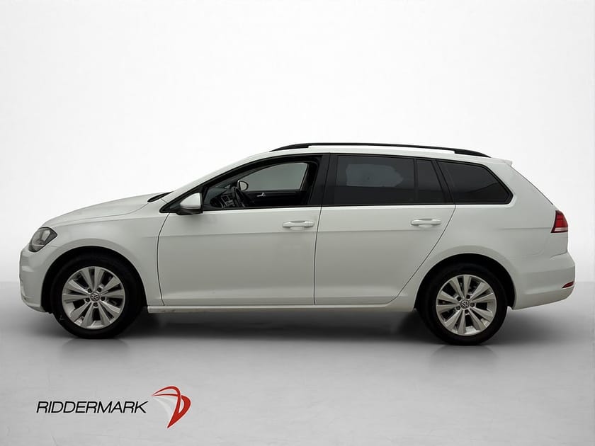 Bild 4 av Volkswagen Golf Sportscombi SC 1.0 TSI 110hk Base Bluetooth Carplay