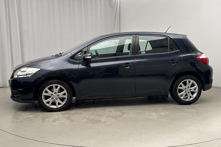 Bild 2 av Toyota Auris 1.6 VVT-i 5dr (132hk)