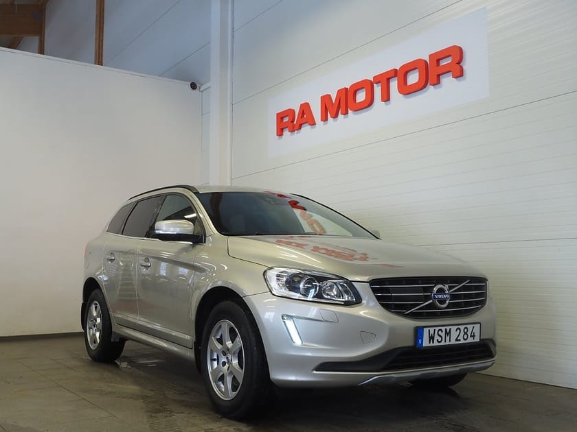 Bild 4 av Volvo XC60 D4 Geartronic 190hk Classic Momentum Navi D-Värm M-Värm