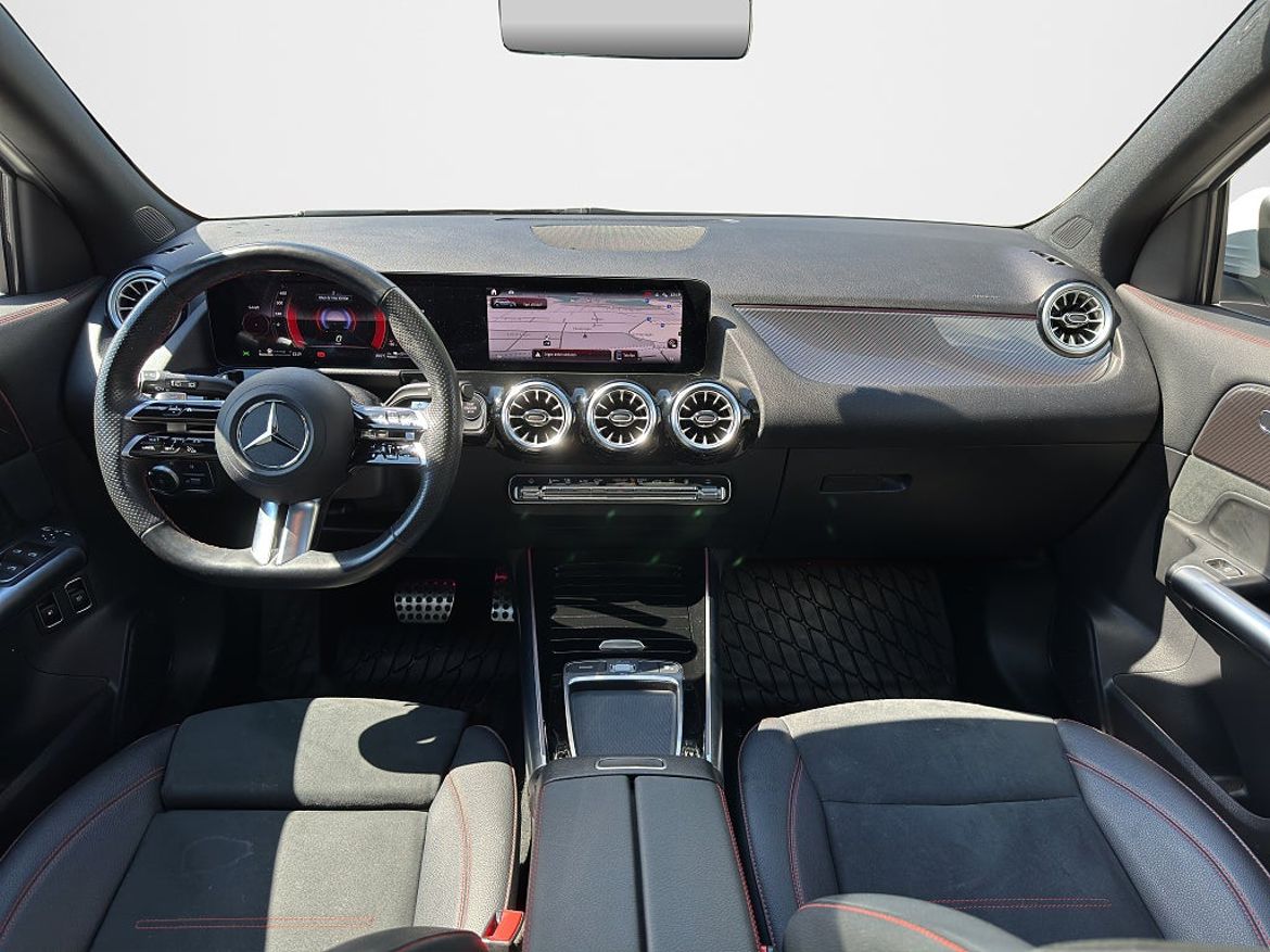 Mercedes-Benz GLA 250 e, bild 10 av 18