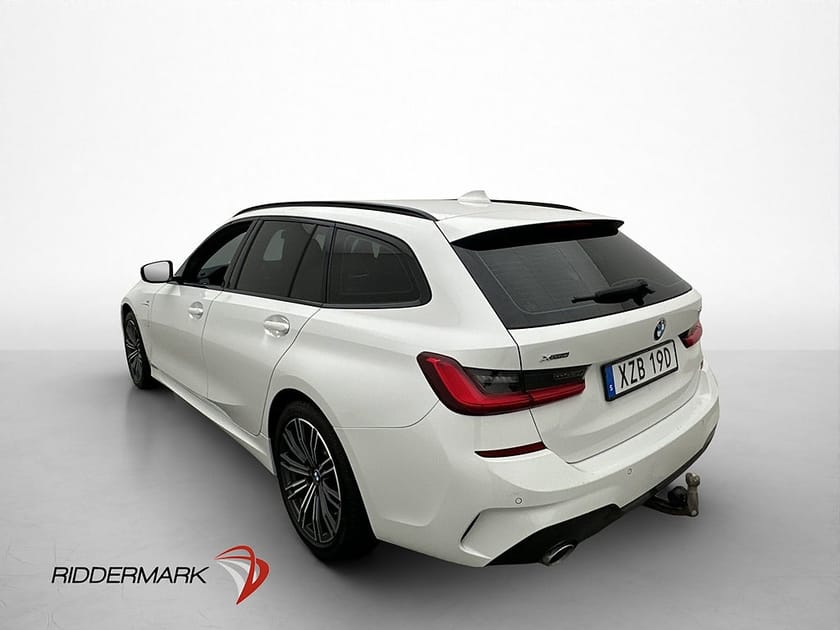 Bild 5 av BMW 330e xDrive Touring 292hk M Sport Cockpit Sensorer CarPlay Drag