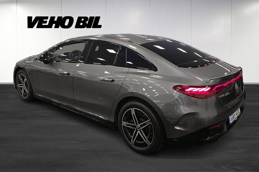 Bild 4 av Mercedes-Benz EQE 350 4MATIC AMG Drag Burmester Digital Light 360 Carplay