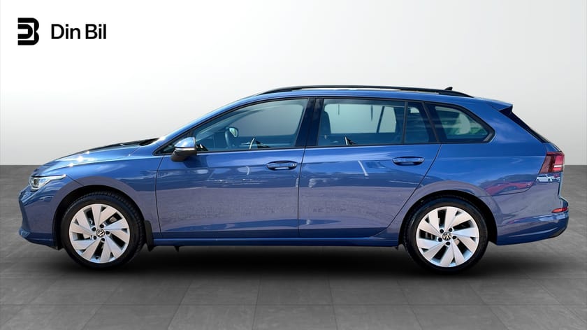 Bild 2 av Volkswagen Golf Sportscombi 1.5 eTSI DSG Drag/Carplay