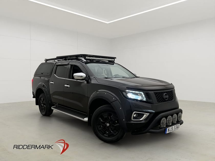 Bild 1 av Nissan Navara Dubbelhytt Tekna 2.3dCi 4WD Diff Drag Skinn CARPLAY Moms